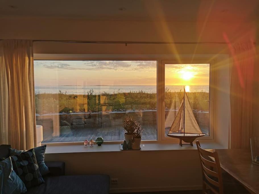 אולסטיינוויק Beach Front Appartments In Design Eco-Villa מראה חיצוני תמונה